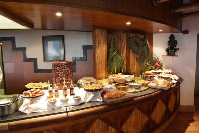 Cresta Mowana Safari Lodge Kasane Extérieur photo