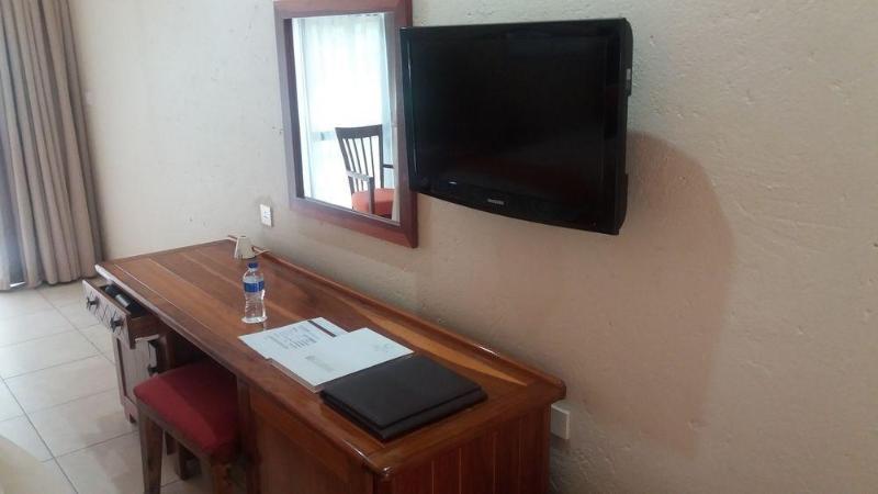 Cresta Mowana Safari Lodge Kasane Extérieur photo