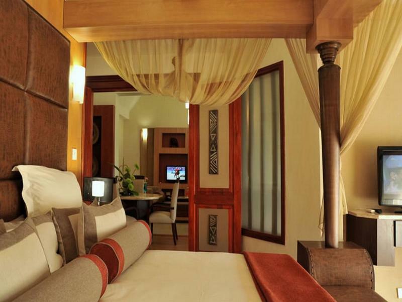 Cresta Mowana Safari Lodge Kasane Extérieur photo