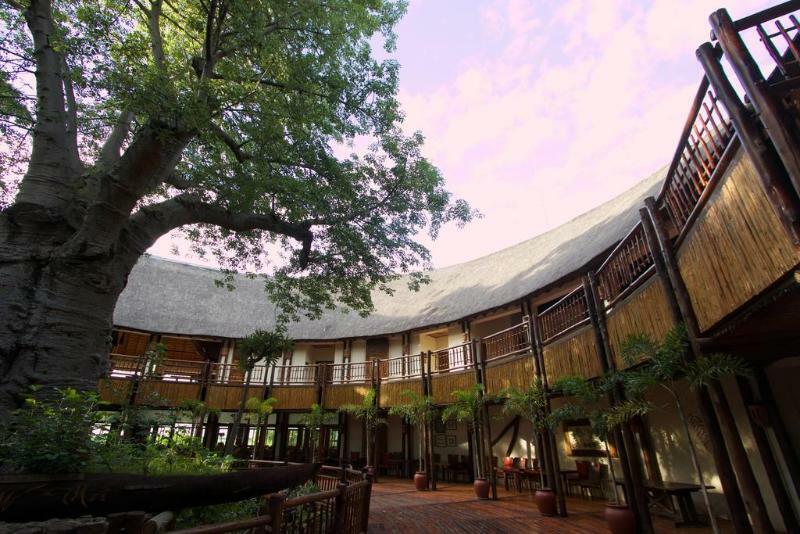 Cresta Mowana Safari Lodge Kasane Extérieur photo